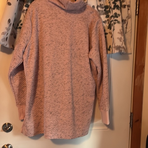 Women's Pink Sweater - Picture 3 of 3